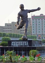 梅州球王李惠堂是哪里人,中国球王李惠堂是客家人