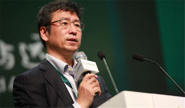 白岩松谈中国足球的好处,白岩松谈中国足球的未来在于少年