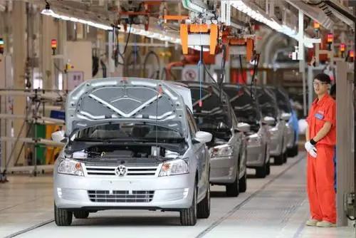 五菱之光国内销量最好的车,曾经国产一哥没落给我们的启示