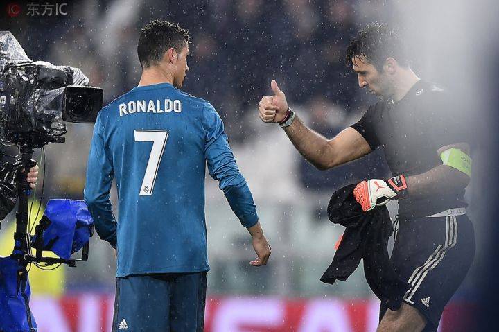 尤文图斯这一年:他走了,他来了