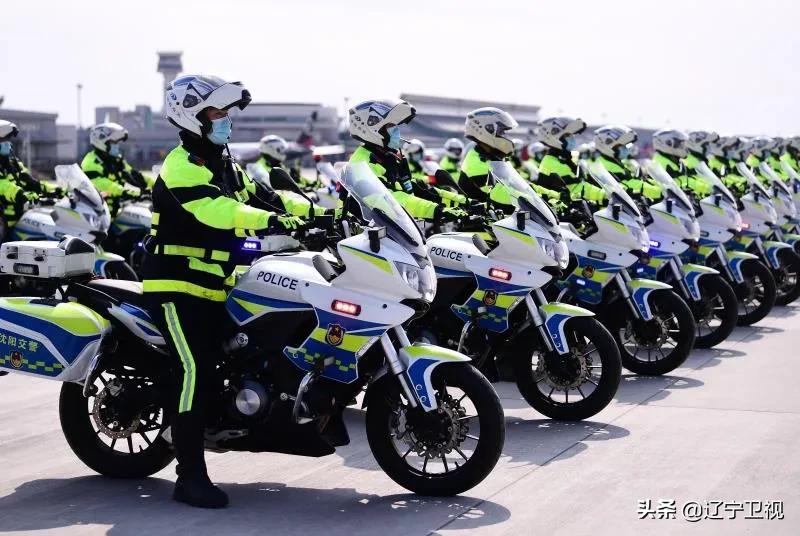 蓝天彩虹笑颜敬礼全城追星！这是你们应该得到的礼遇和荣耀！