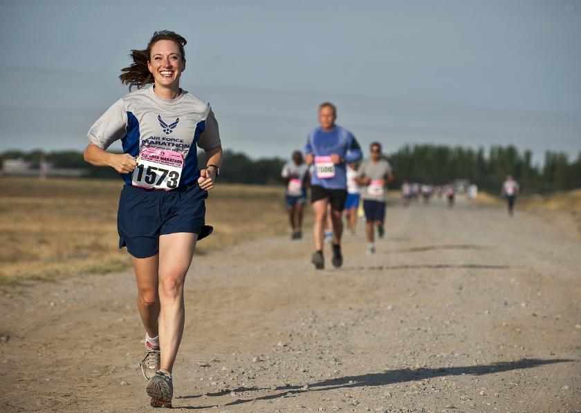 运动一点后浑身酸累无力,运动后第2天浑身酸软无力