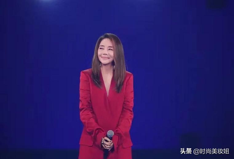 辛晓琪连衣裙,辛晓琪红毯