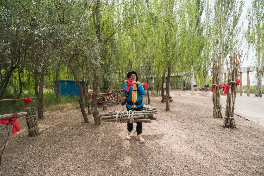 她是滔滔千里黄河的宠儿，阴山之下、河套之上的掌上明珠