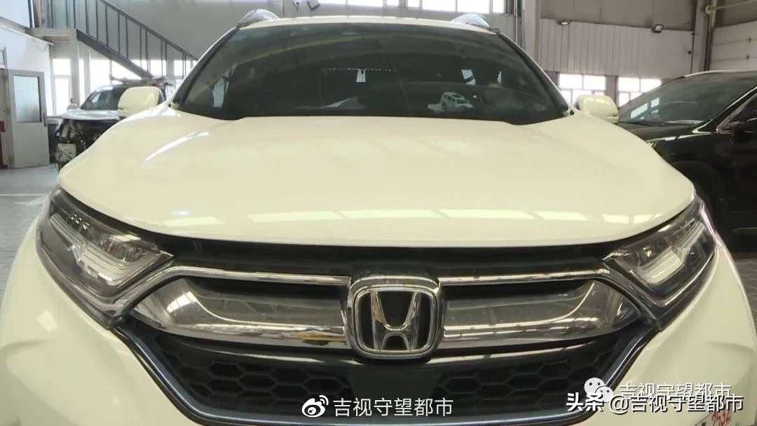 汽车后玻璃漏水怎么要求赔偿,换前挡风玻璃漏水赔偿