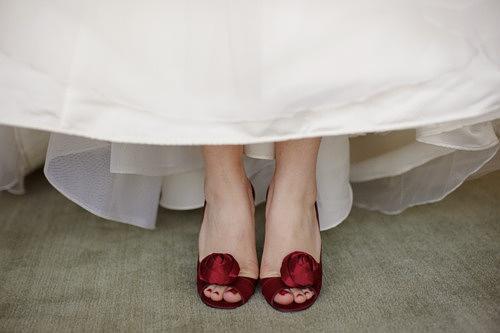 追中年已婚女人最爱听的情话,追中年女人要天天主动发信息对吗