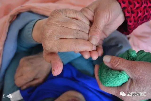 鏁呬簨濂囧濡欏,鏁呬簨濂囪皥鐭瘒灏忚