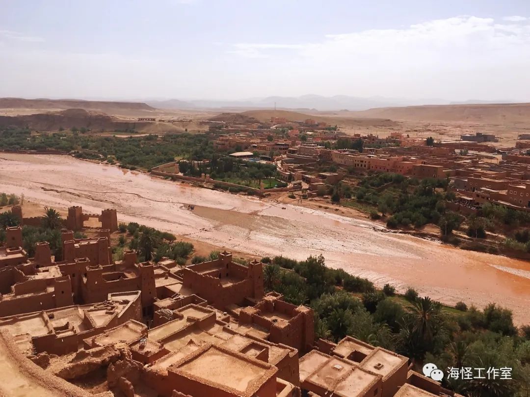 在法国留学的中国学生,在中国生活8年的法国小哥回国后