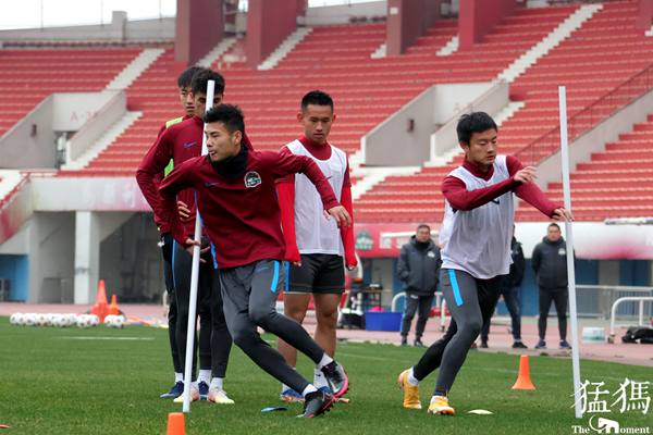 龙门足球队最新消息,河南嵩山龙门足球赛程