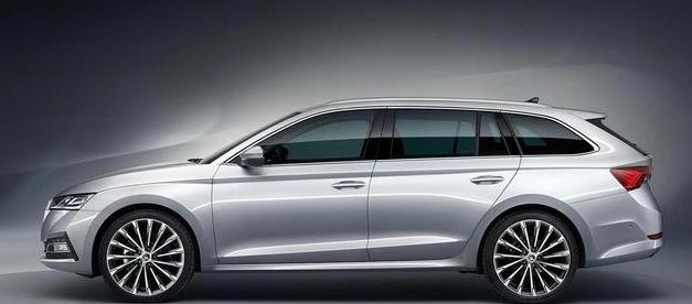 奥迪虚拟座舱增强版2200,奥迪虚拟座舱放大