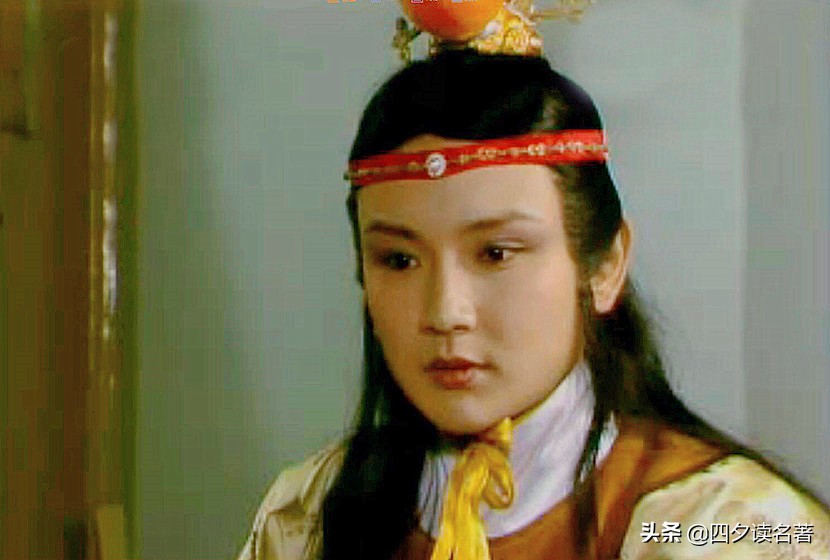 都是动了凡心，但神瑛侍者的凡心和顽石的凡心，却不是同一种凡心