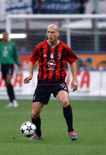 20世纪ac米兰巅峰阵容,05年的ac米兰有多强悍