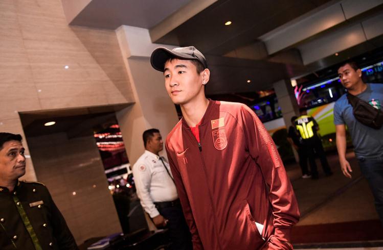 国足0:3不敌韩国解说,复盘国足对菲律宾