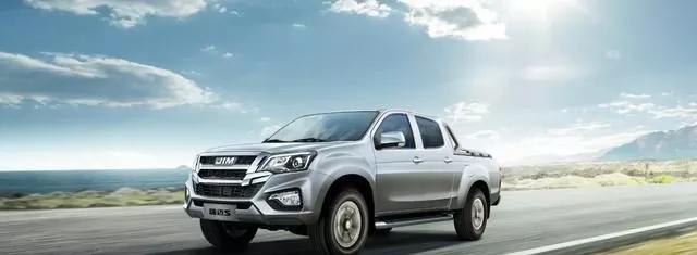 2.5T柴油发动机+分时四驱，五十铃新款瑞迈S，“小货车”变精致了