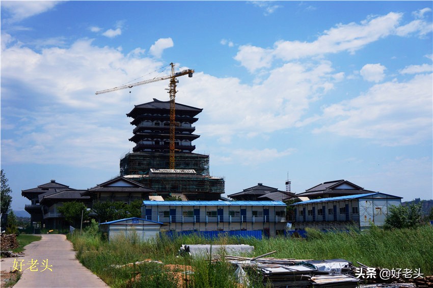 床车自驾游吃住在车上,床车自驾吃住