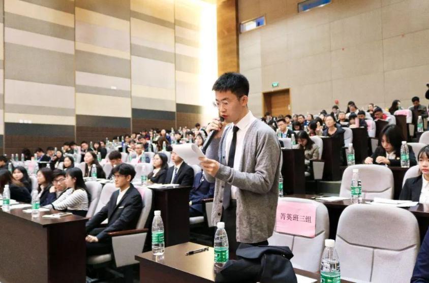 研究生还没入党可以报选调生吗,大学生没入党能考研究生吗