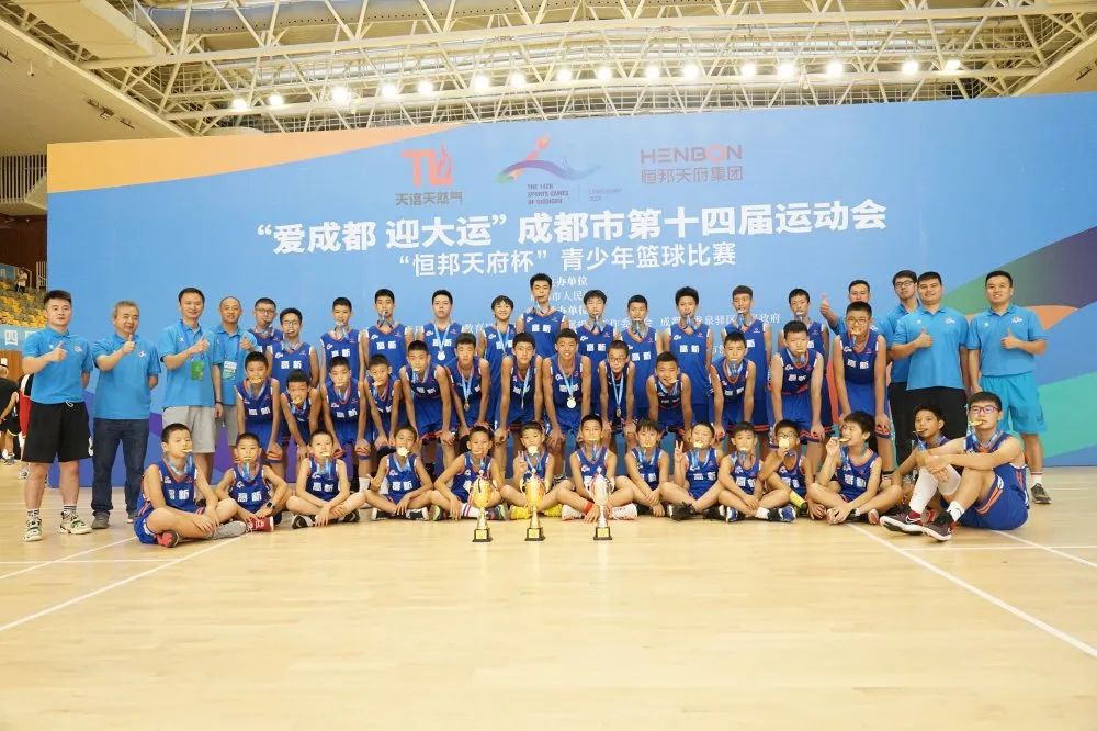 这一盘，市运会2金1银！玉林中学“硬核”篮球队，拿奖拿得手软