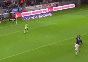 吐饼技能,盘点足坛十大逆天改命的绝杀时刻