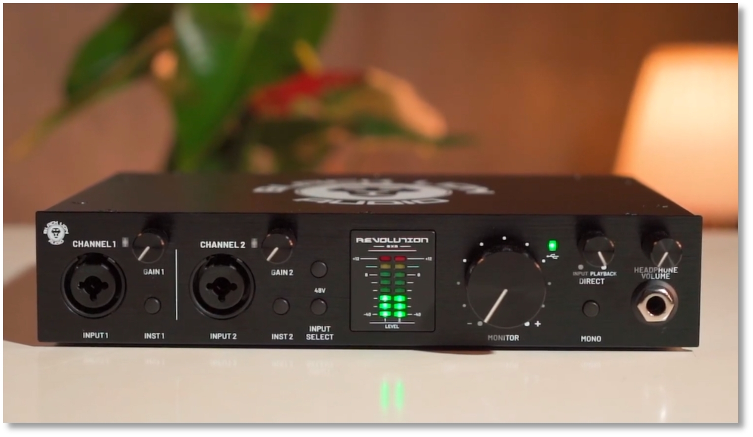 黑狮声卡2x2和6x6有啥区别,黑狮声卡2x2推荐什么麦克风