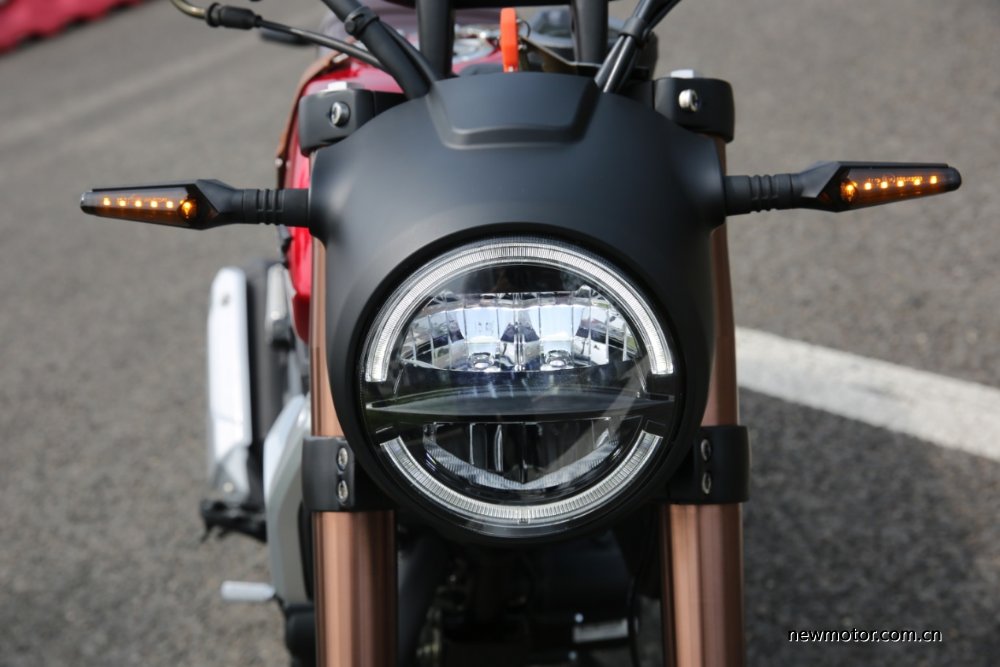 力帆dk150试驾视频,力帆dk150有哪些颜色