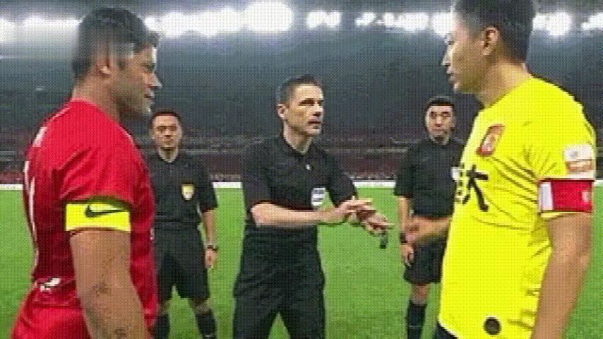 恒大天王山之战不敌上港,恒大3:1国安天王山之战