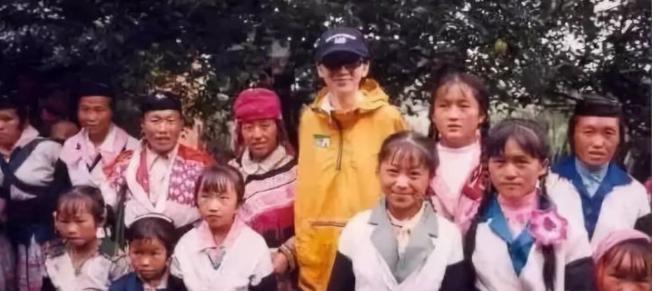 江志强最新视频,江志强欠梅艳芳一部电影