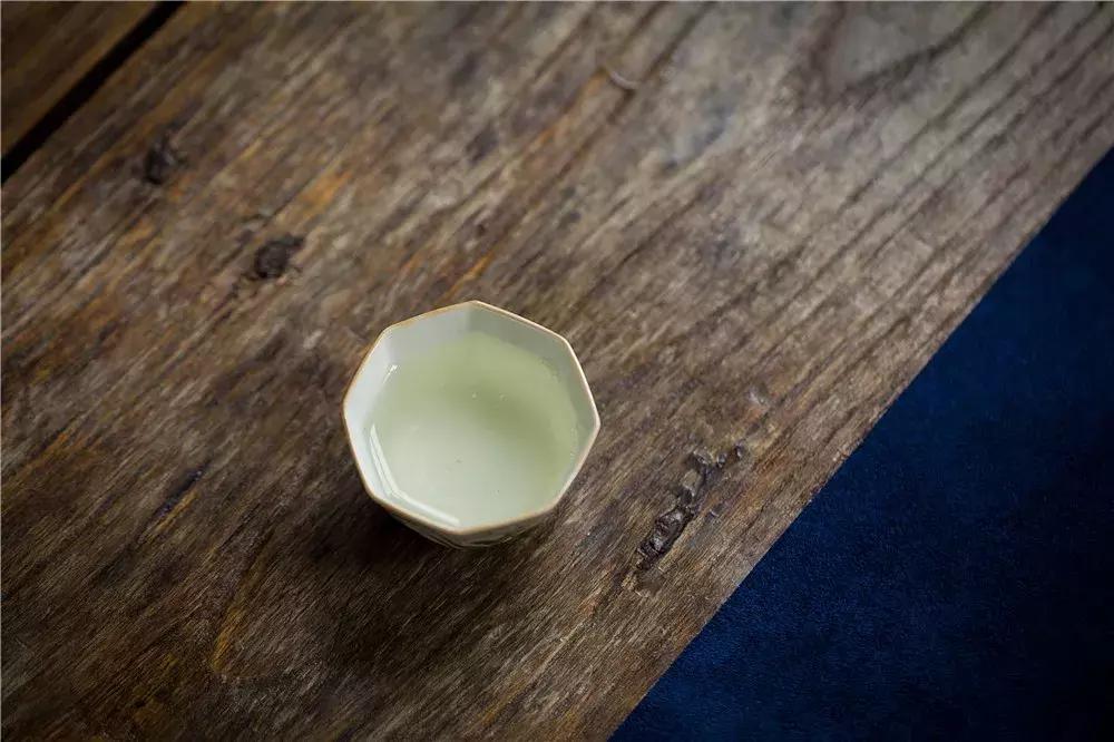 春茶季好茶推荐,2003年春明茶厂金奖沱茶鉴别