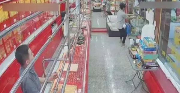 2019年奇葩的沙雕新闻都有哪些,2018年外国奇葩沙雕新闻